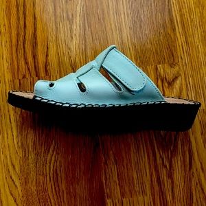 Women’s slide sandals- Size 7M